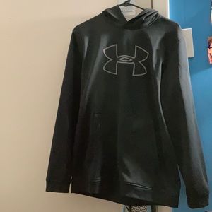 Under Armour Sweatshirt